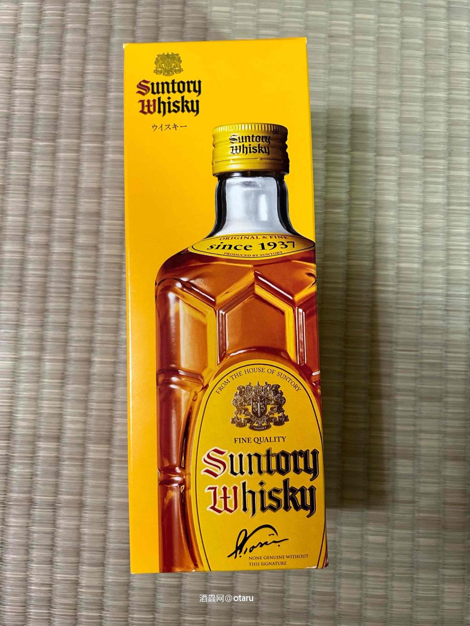 山崎和白州俩蒸馏所的波本桶的精心调和，浓厚辛口不失甘甜。厂家推荐无糖碳酸水三比一加大量冰块。^ ^