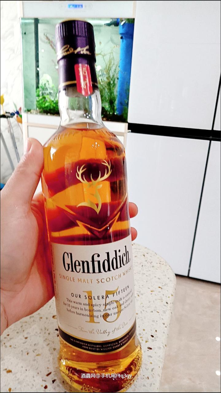 酒色金黄，香味十足