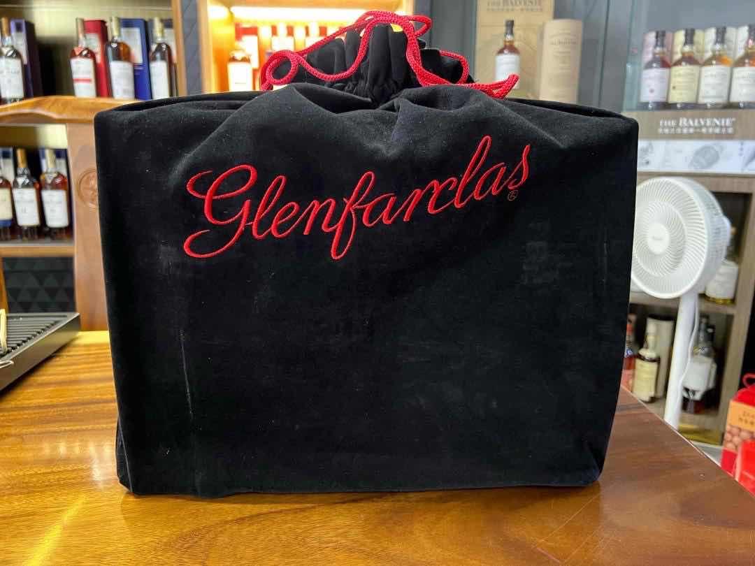 格兰花格万马奔腾