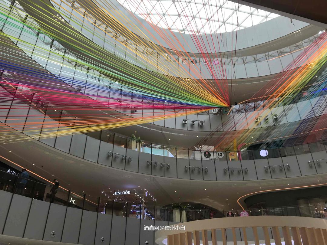 想到了成龙大哥😄