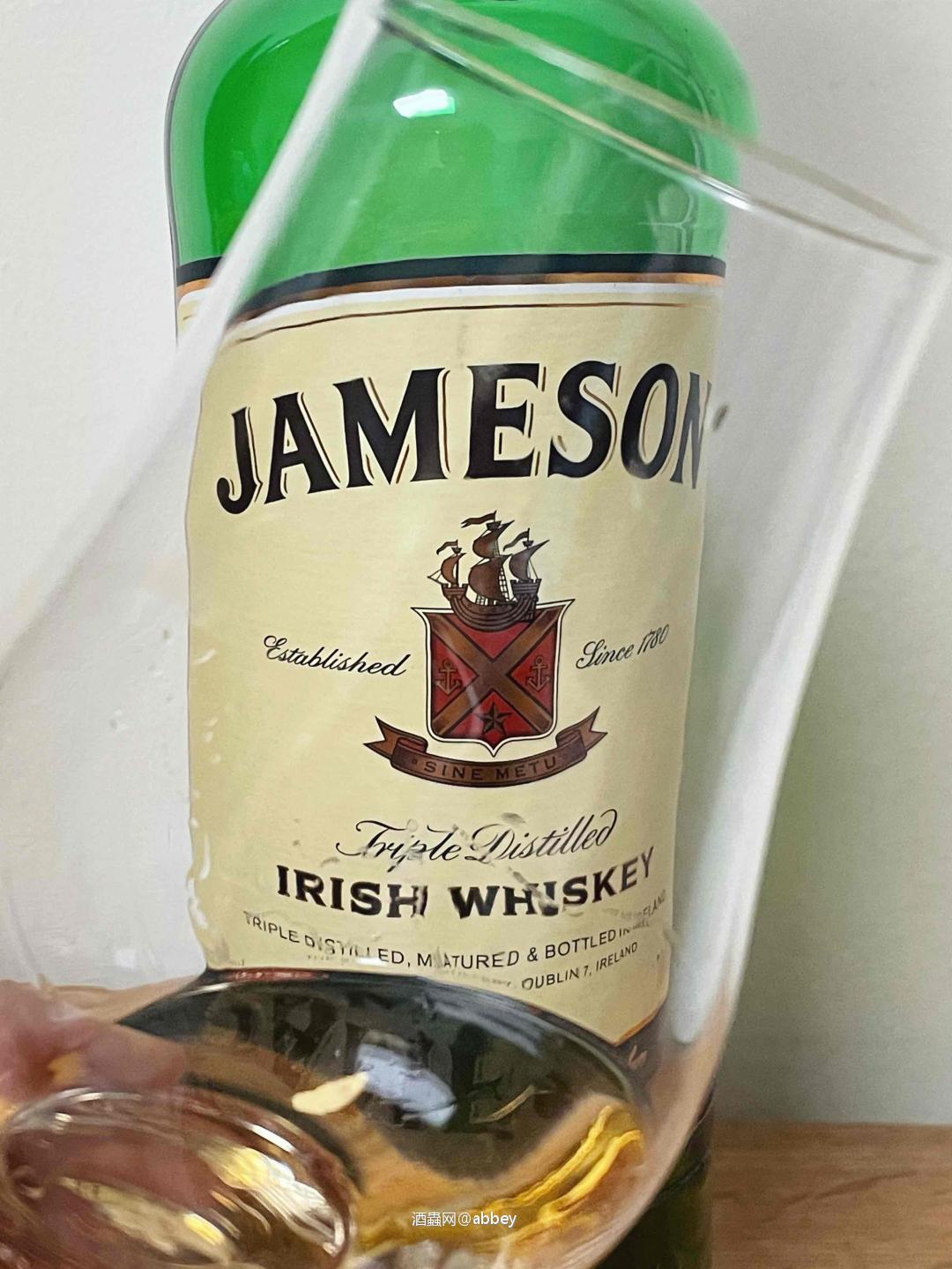 送给新手朋友一瓶调和入门<img src='https://sdata.whiskyworm.com/xcxpics/emoji_14.png' class='emoji' />