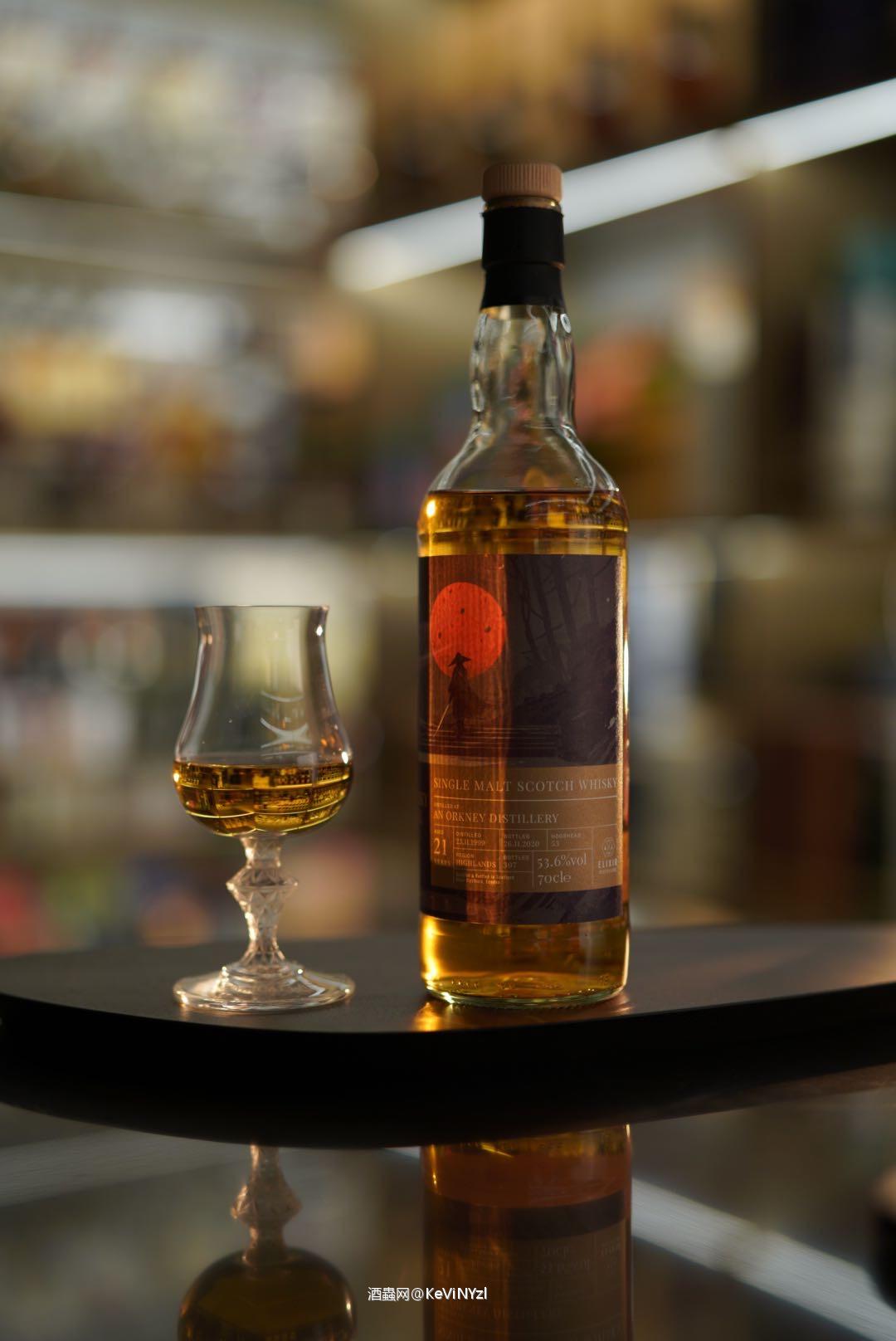 “_____________，如同满月居于夜空”<p class='p'/>