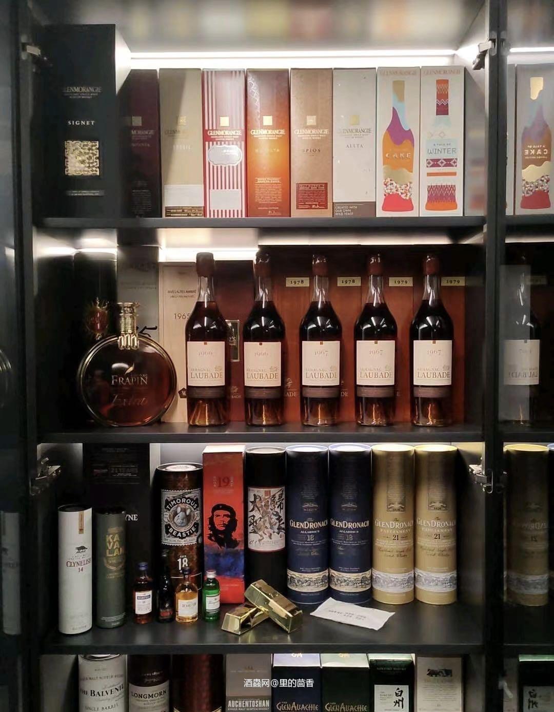 这一套啥酒啊 不知道是不是威士忌