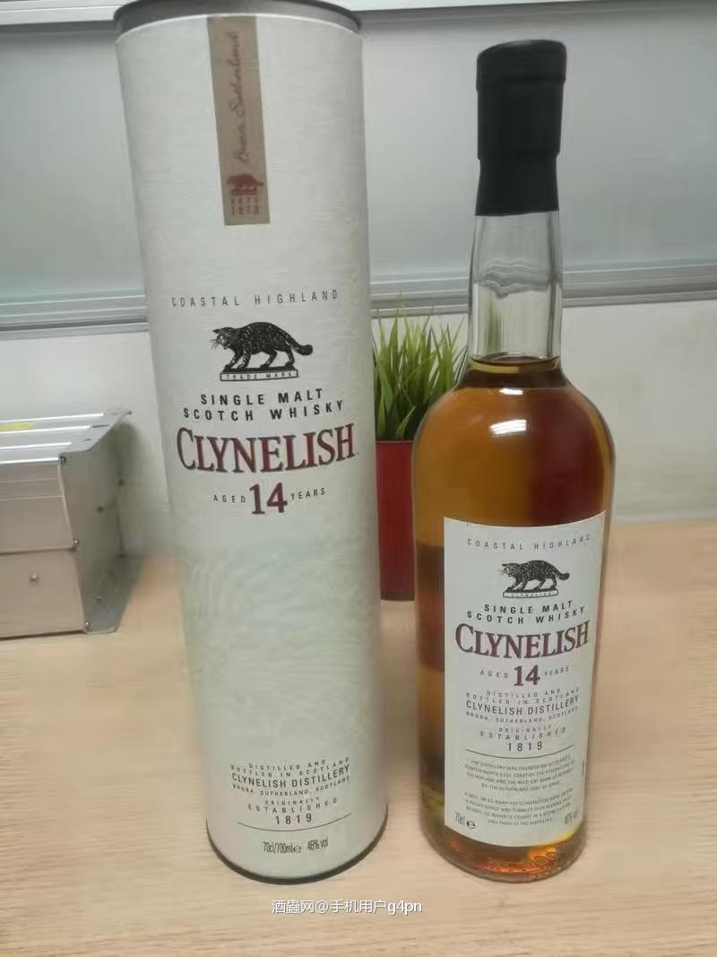 入口甘醇，略带奶油味，细品带点花香果木的味道