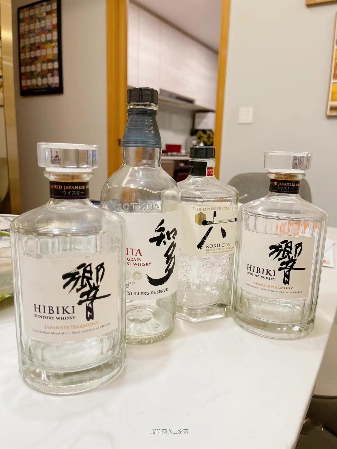 日威的空瓶真漂亮