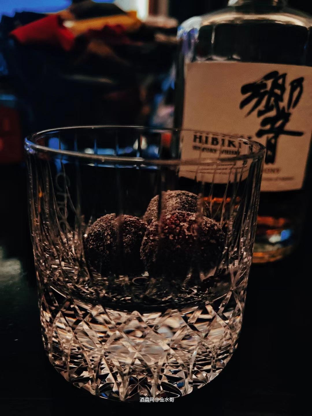 新到的威杯