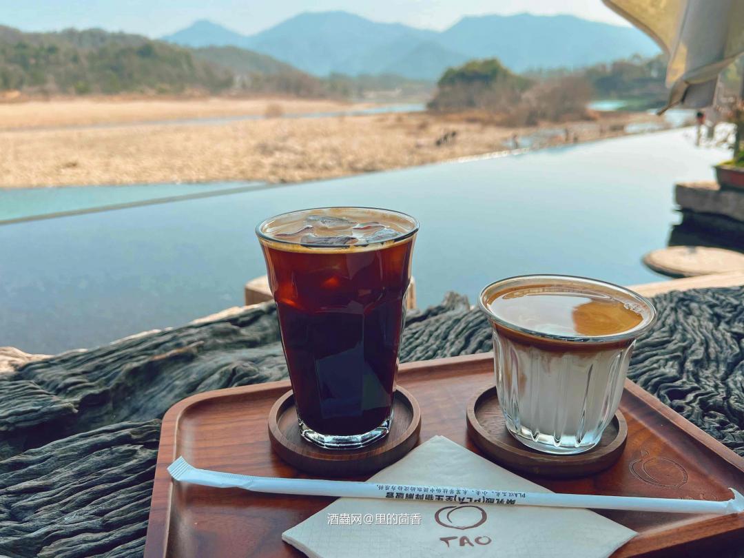 这不是美式 是威士忌泡的豆子