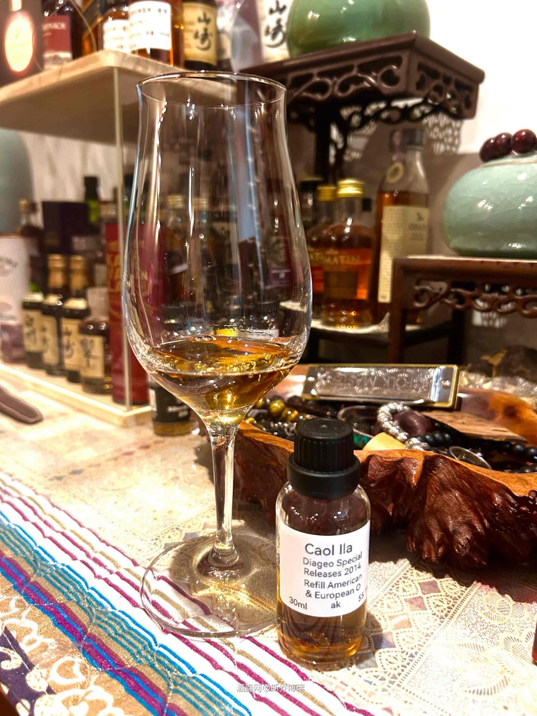 下班回家,不得来上一口放松一下紧张了一天的神经么<img src='https://sdata.whiskyworm.com/xcxpics/emoji_14.png' class='emoji' /><p class='p'/><p class='p'/>…