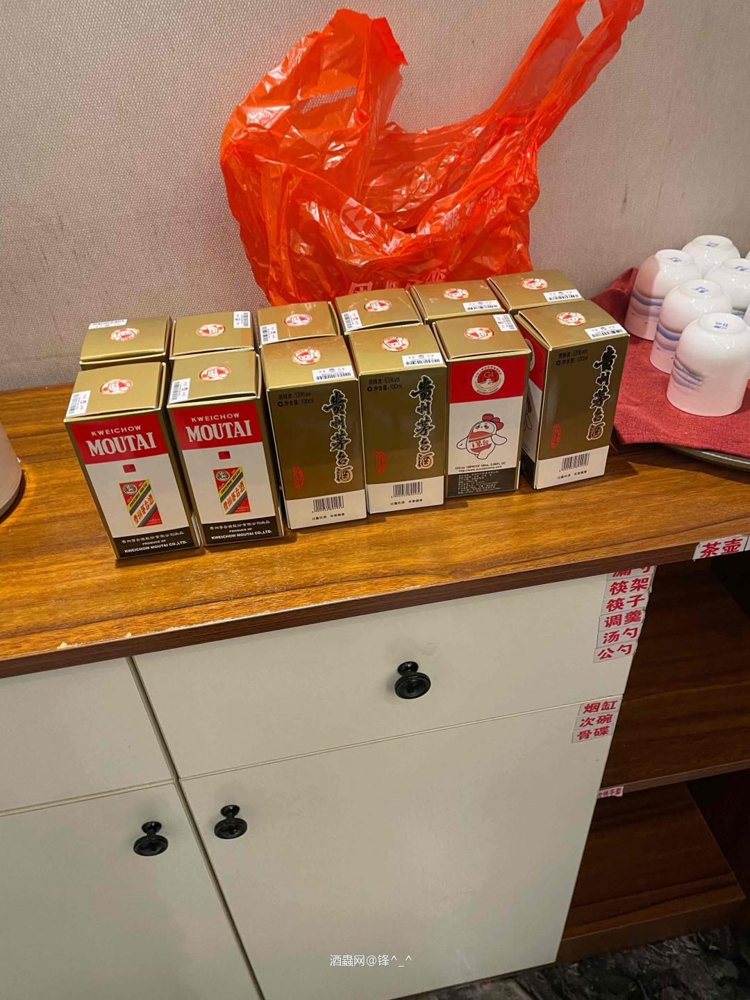 一人一只不能跑的<img src='https://sdata.whiskyworm.com/xcxpics/emoji_7.png' class='emoji' />