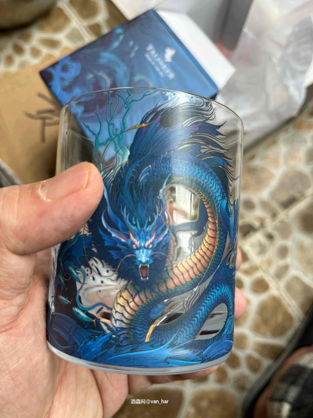 海龙杯子真漂亮