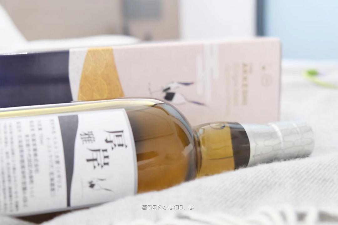 第一次，用酒🐛，大家多多交流、指点。去年老姐回国的时候，机场免税店，购入几瓶，厚岸限定版·雅。大家觉得这个怎么样？对比、厚岸系列产品有升值空间吗？