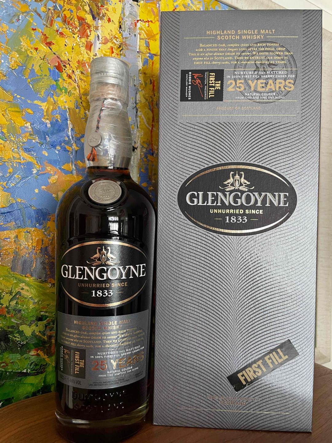 格兰哥尼 25年 46度 初填雪莉桶 非常稀有版本 普通的25年是48度 不是初填雪莉桶 酒色偏淡 这款的酒色深 非常漂亮