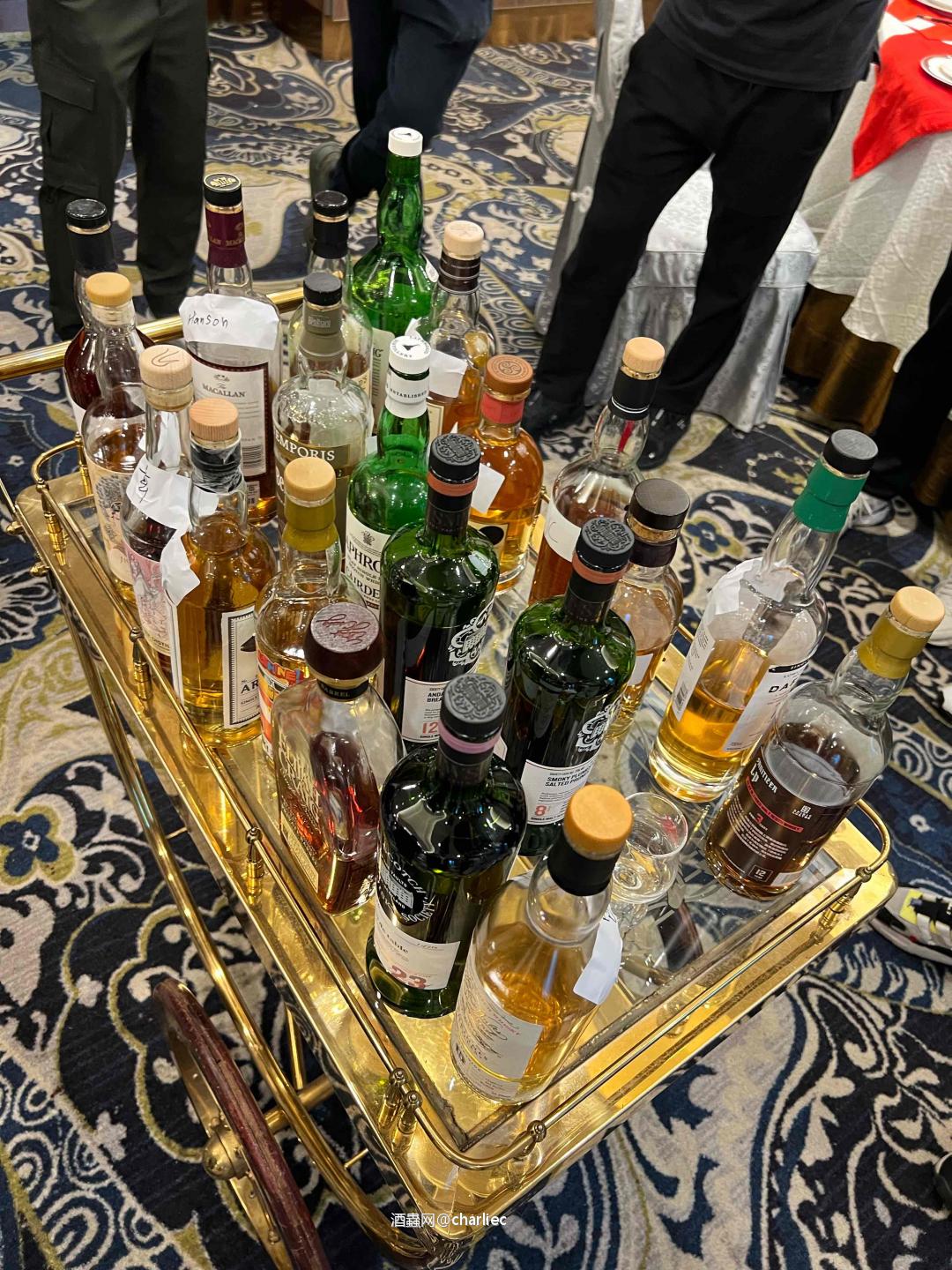 群威汇<img src='https://sdata.whiskyworm.com/xcxpics/emoji_1.png' class='emoji' /><img src='https://sdata.whiskyworm.com/xcxpics/emoji_1.png' class='emoji' />