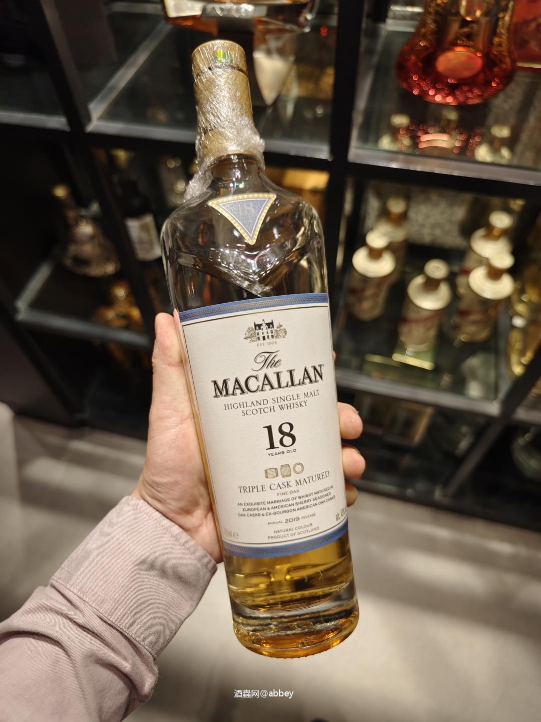 料峭寒风吹酒醒,明月夜依旧如从前