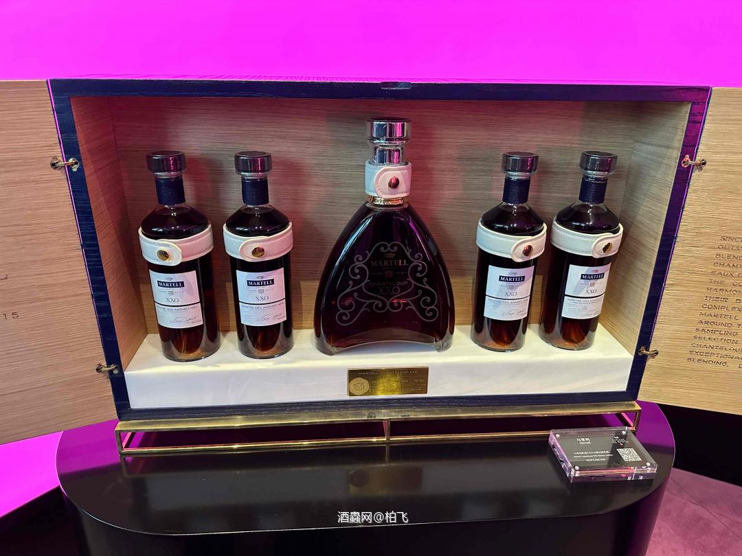 2023澳门传世佳酿酒展开幕