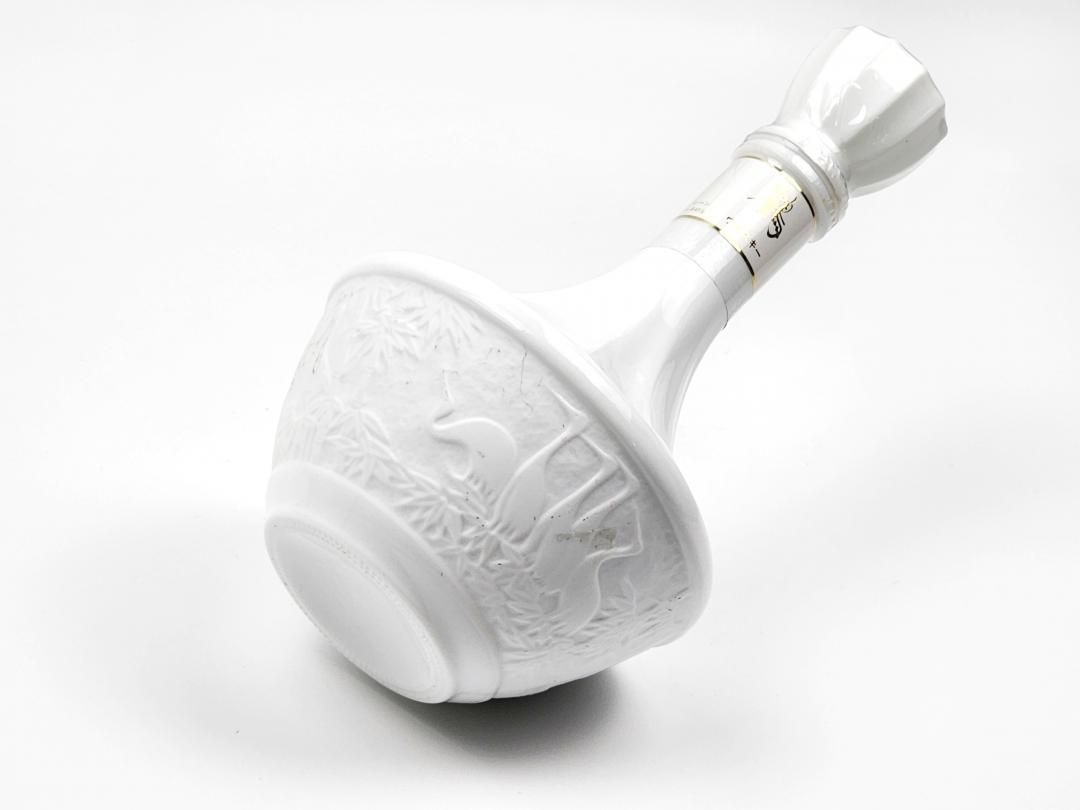 【东方陶瓷】80年代 Nikka 绝版「鹤17年」有田烧浮雕陶瓷瓶日本威士忌