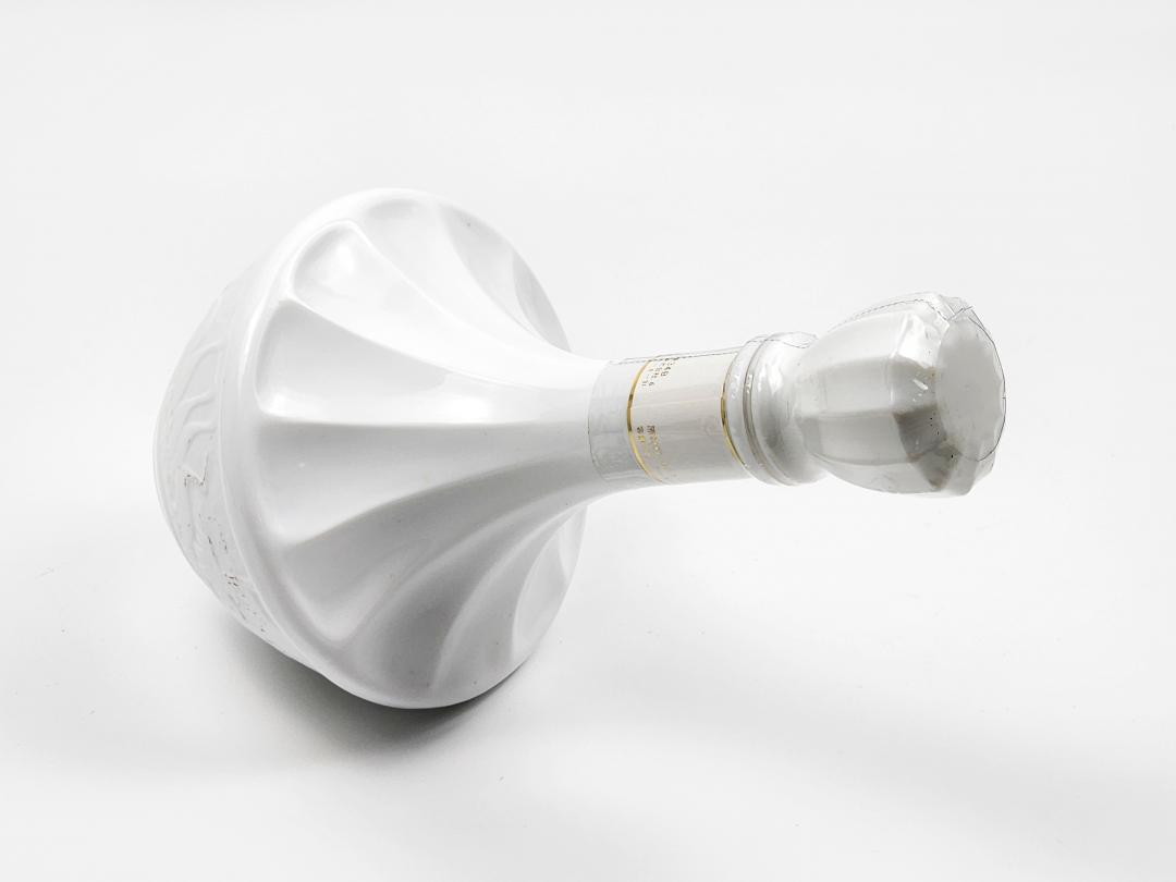 【东方陶瓷】80年代 Nikka 绝版「鹤17年」有田烧浮雕陶瓷瓶日本威士忌