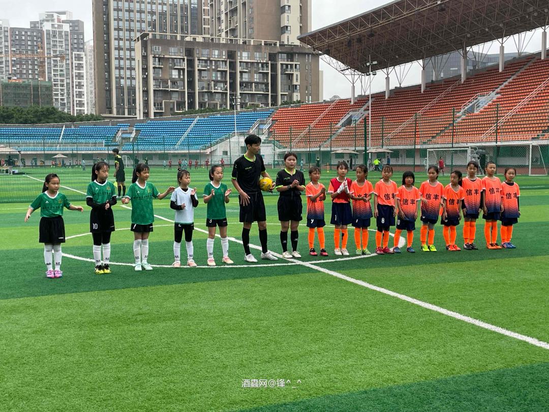 代表区出战，完成帽子戏法😄