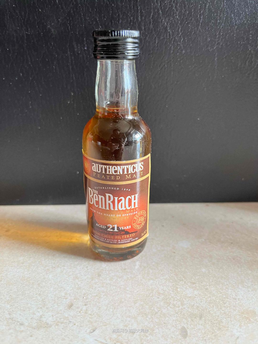 <img src='https://sdata.whiskyworm.com/xcxpics/emoji_3.png' class='emoji' /><img src='https://sdata.whiskyworm.com/xcxpics/emoji_3.png' class='emoji' />