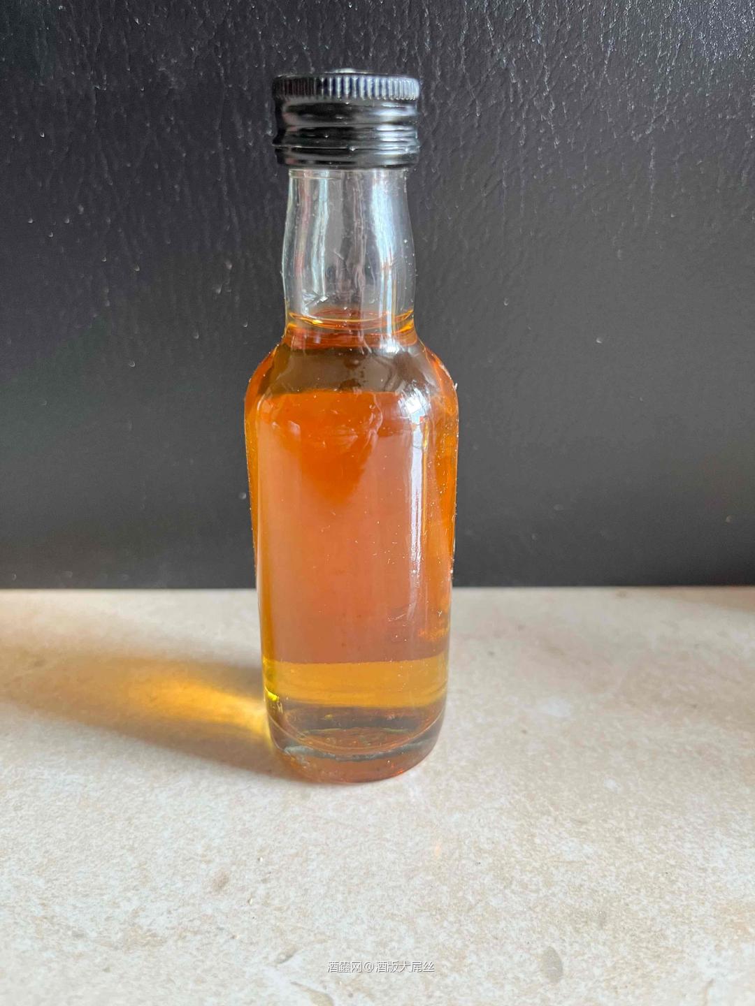 <img src='https://sdata.whiskyworm.com/xcxpics/emoji_3.png' class='emoji' /><img src='https://sdata.whiskyworm.com/xcxpics/emoji_3.png' class='emoji' />