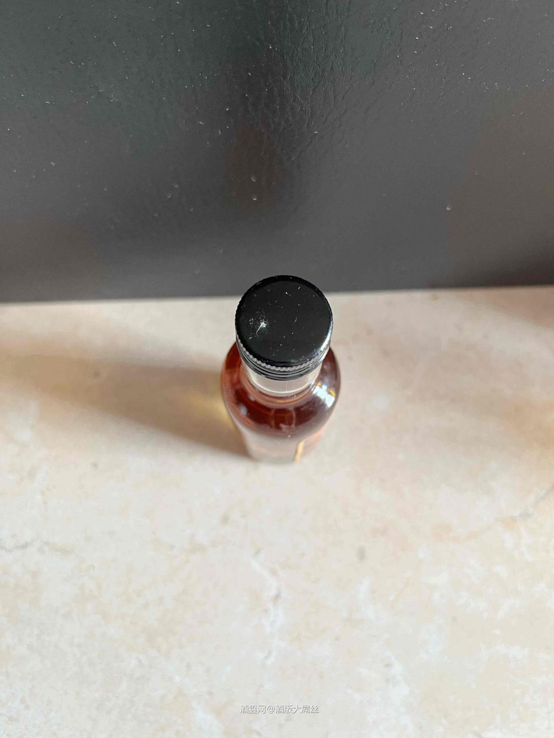 <img src='https://sdata.whiskyworm.com/xcxpics/emoji_3.png' class='emoji' /><img src='https://sdata.whiskyworm.com/xcxpics/emoji_3.png' class='emoji' />