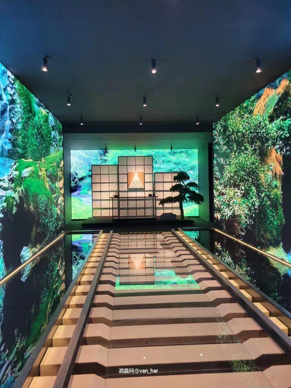 三得利百年展