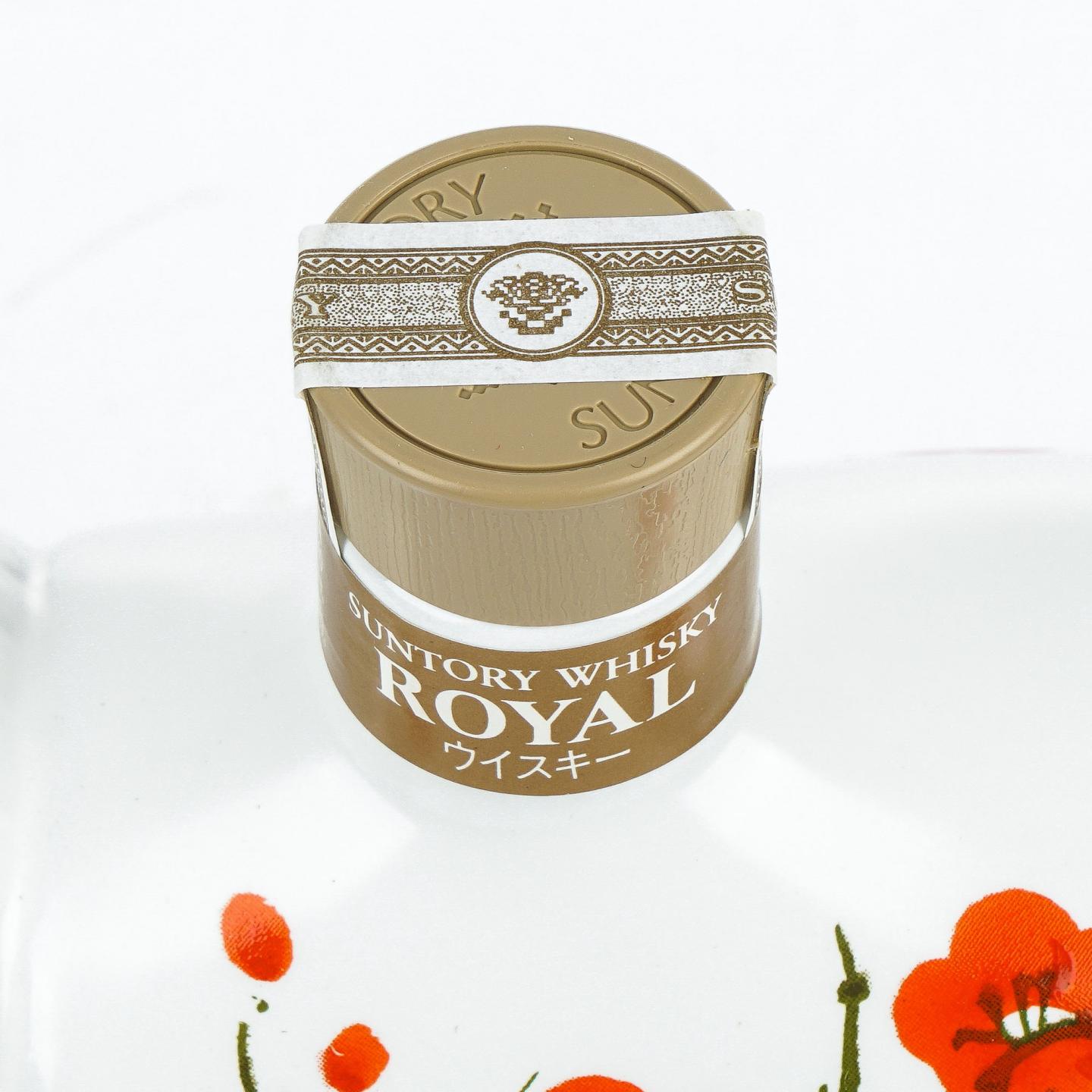 三得利 2009 生肖牛 金花标 陶瓷瓶 600ml