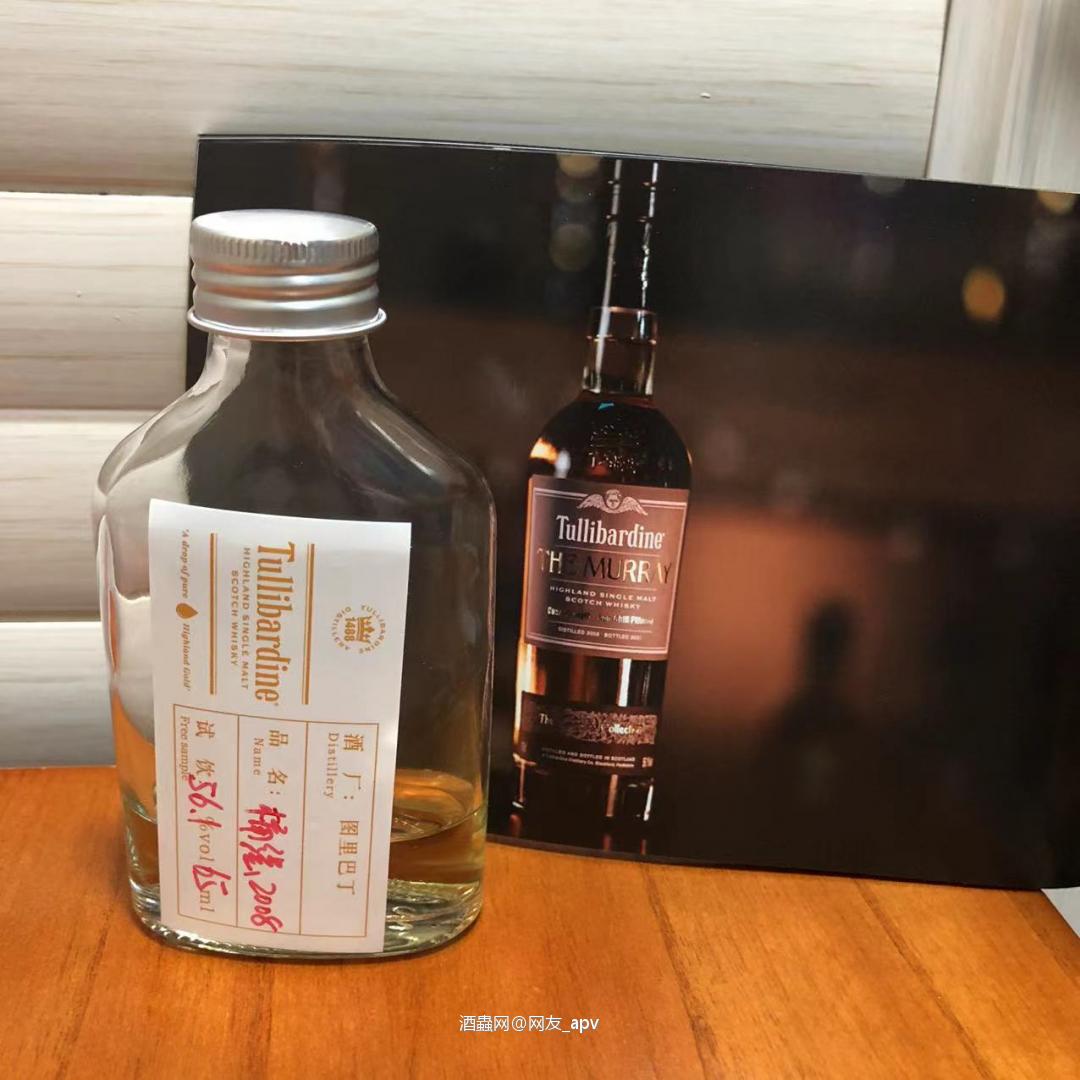 🥃 图里巴丁酒厂的穆雷精选2008桶强，酒精度56.1度，感…