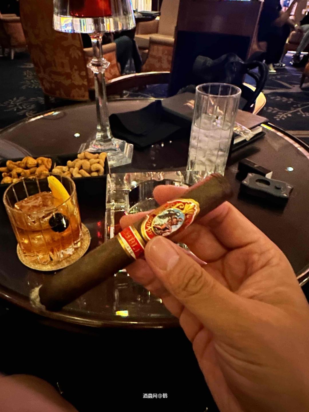 拉斯永利灰一根