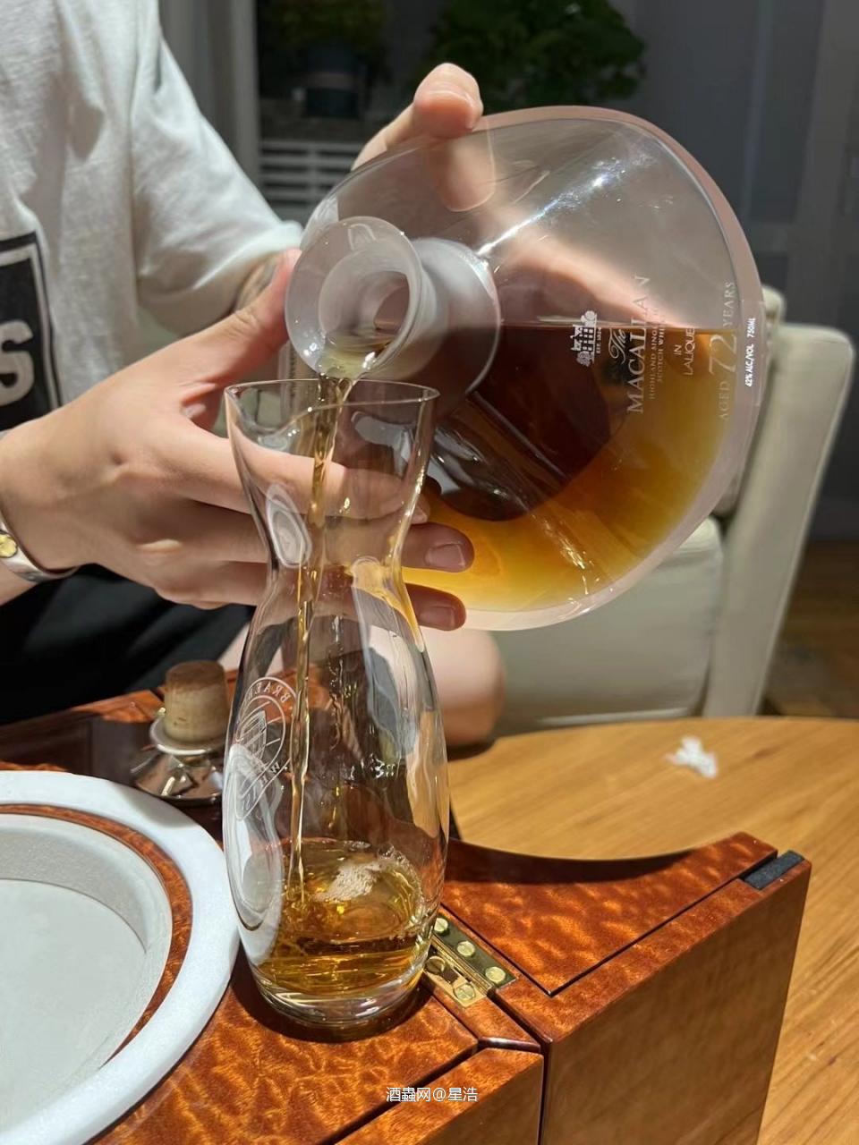 来一起干一杯
