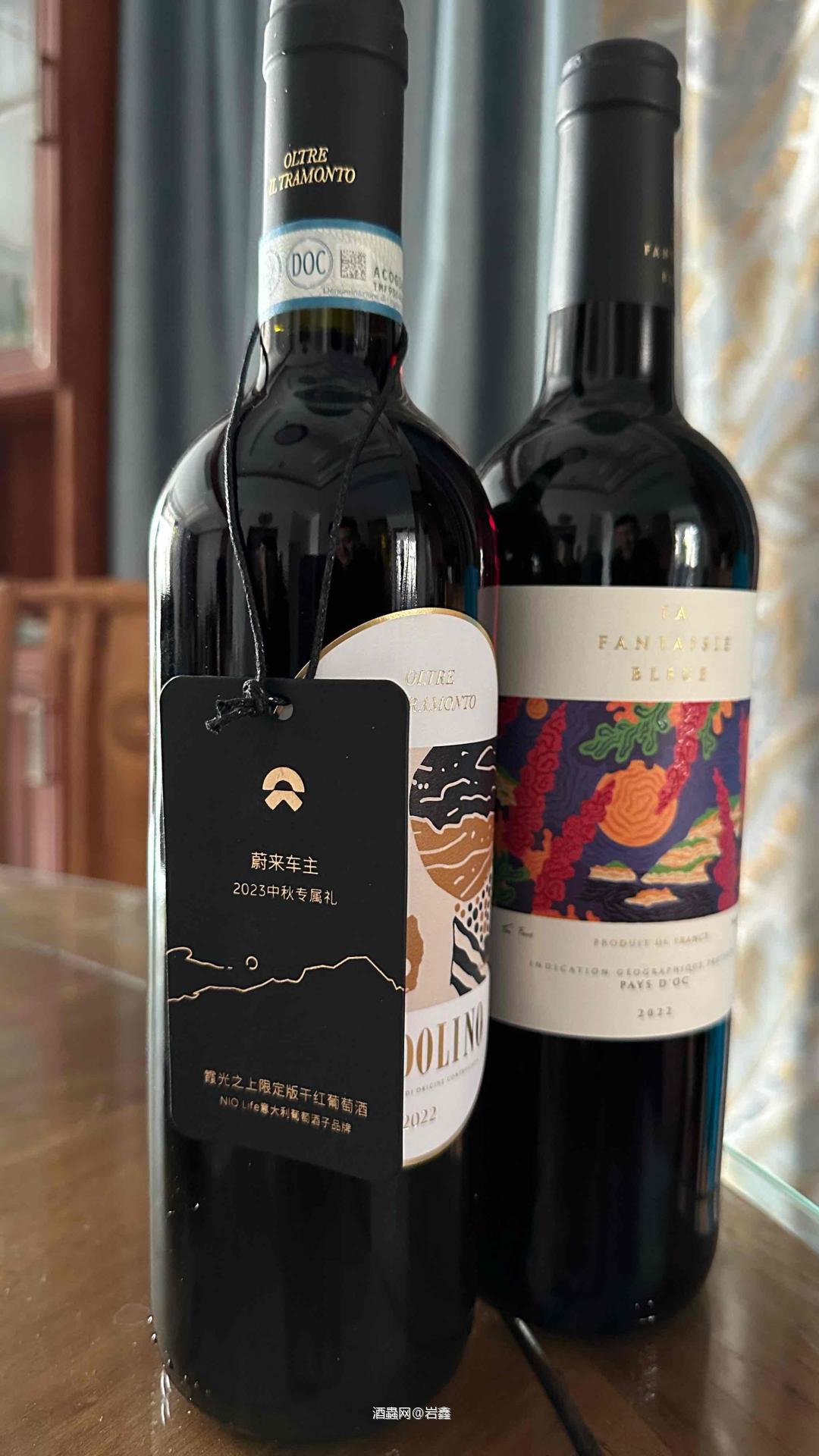 蔚来汽车过节送酒