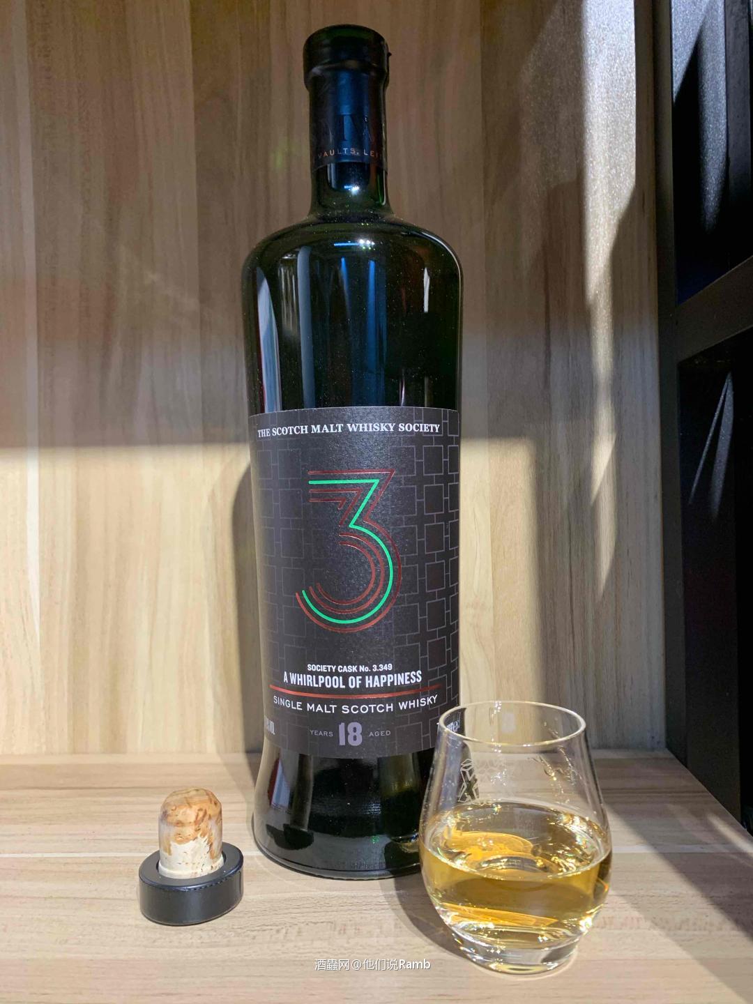 这么搭配,你能想象吗<img src='https://sdata.whiskyworm.com/xcxpics/emoji_14.png' class='emoji' />