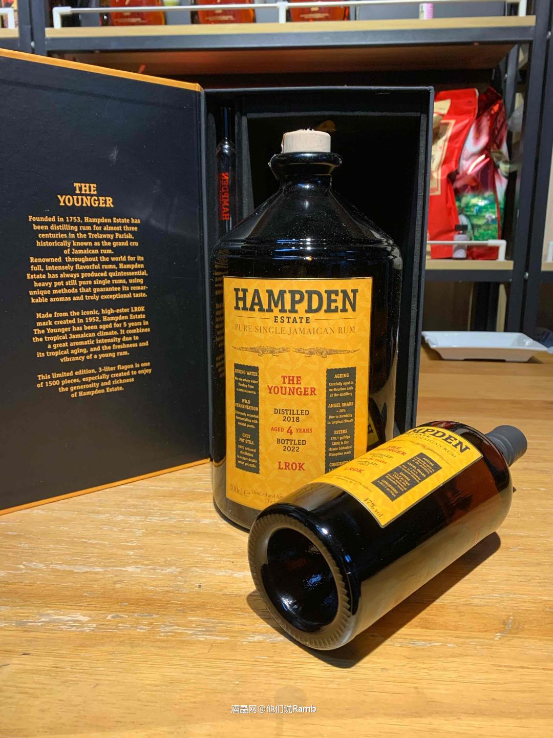 3升的酒，在我手里怎么那么小呢。