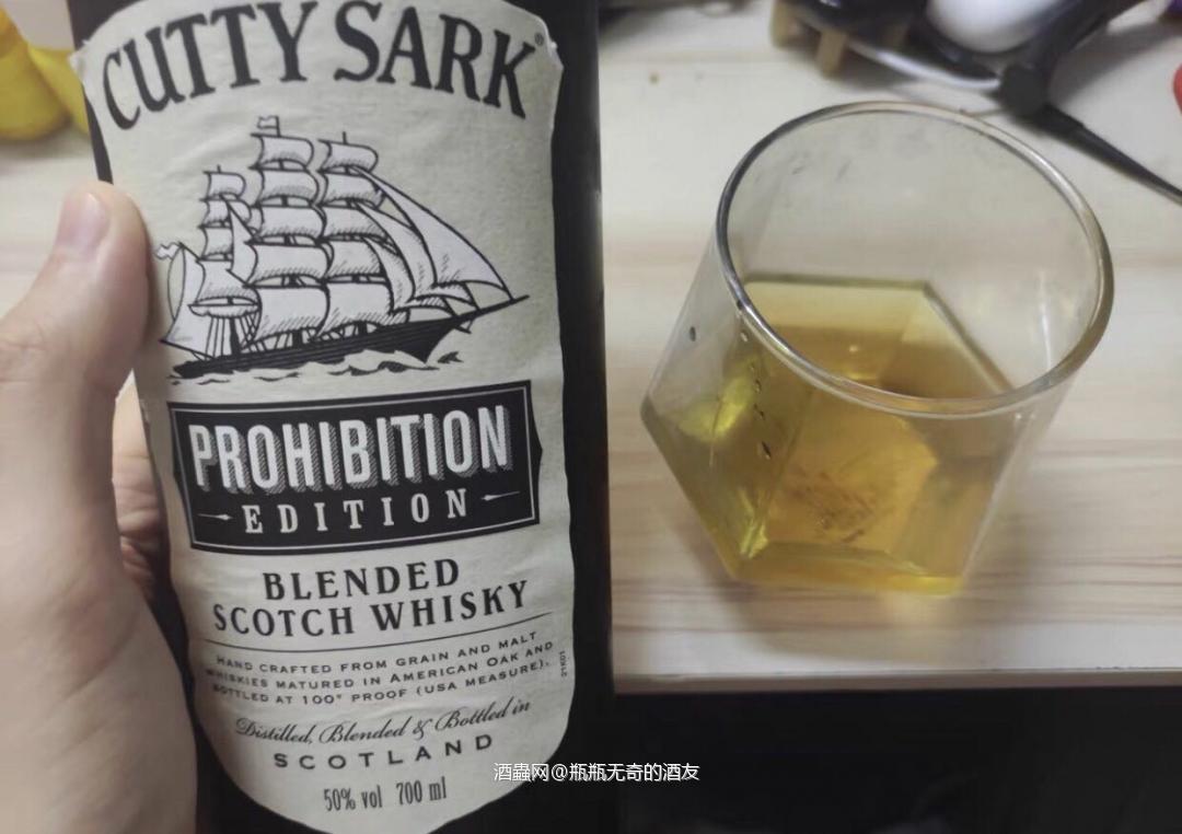 顺风限量版调配苏格兰威士忌将成熟的麦芽和谷物苏格兰威士忌…