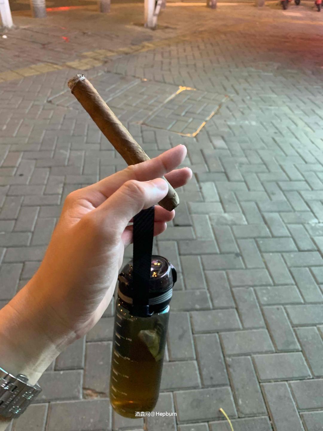 我又出来遛弯了