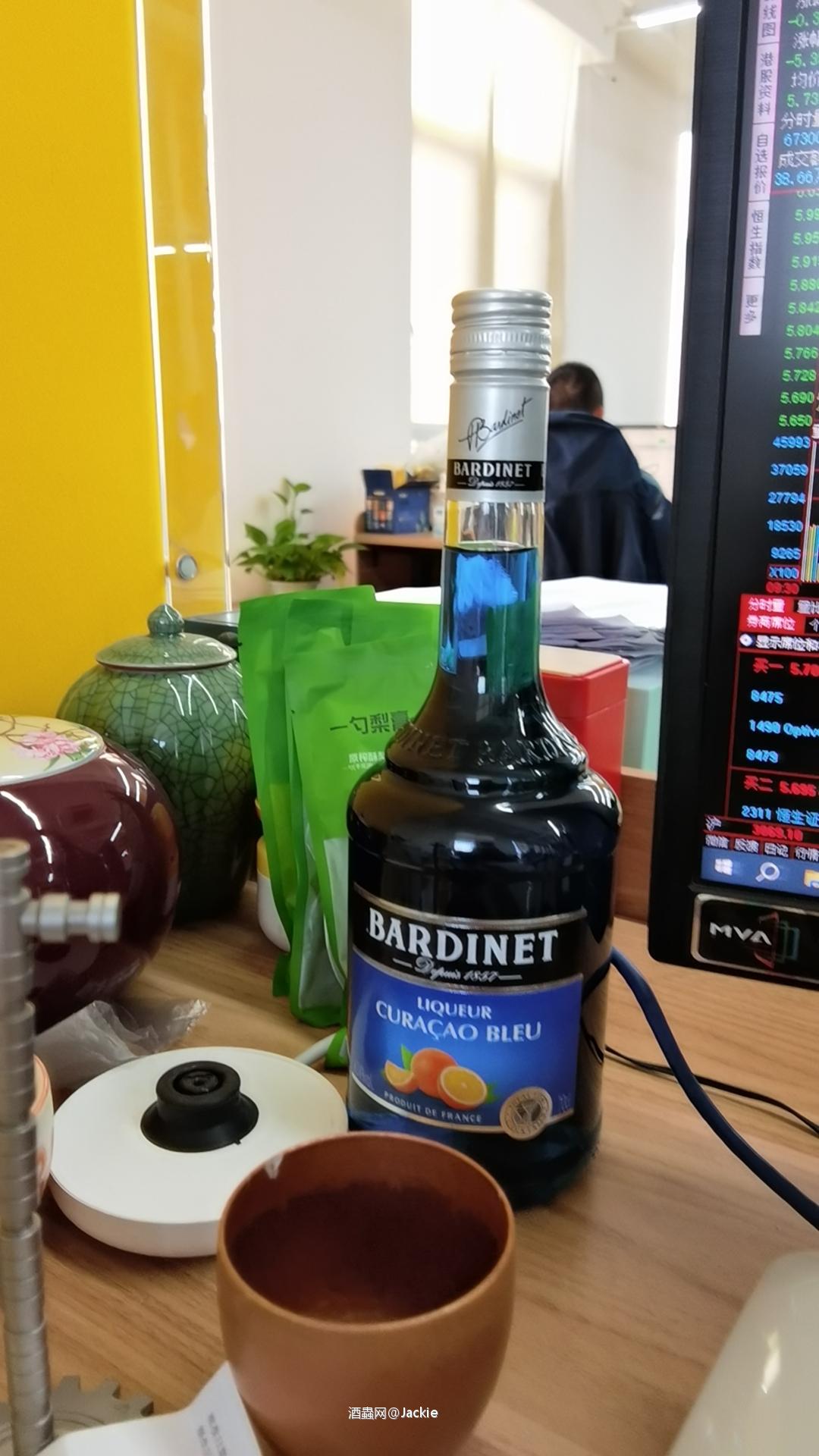 准备康复后调个蓝色夏威夷