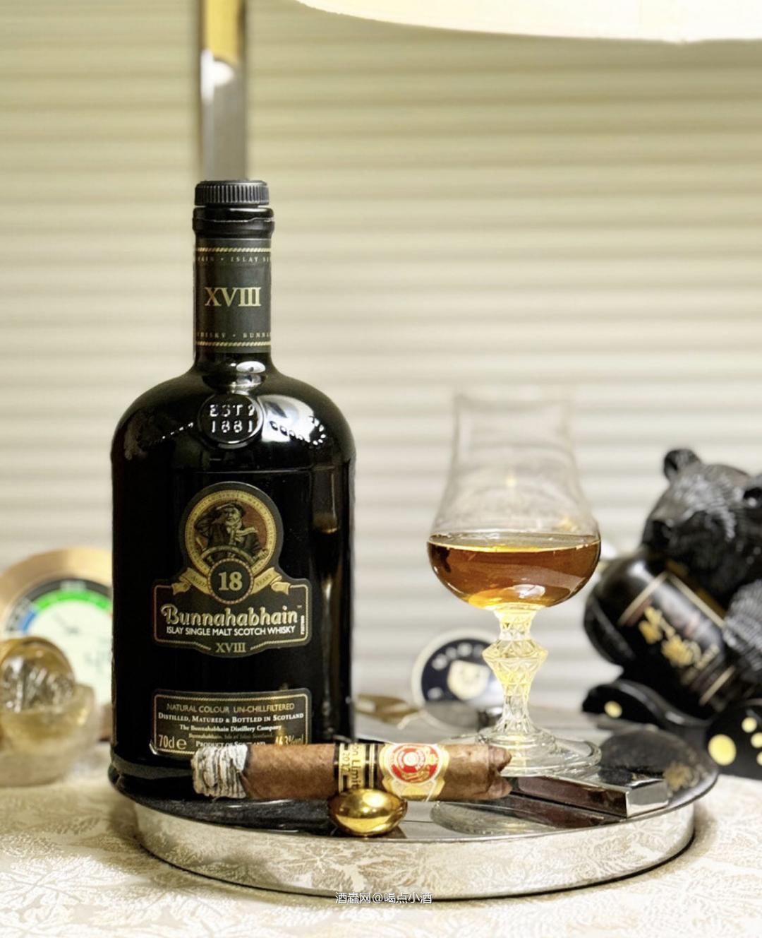 今日威士忌布纳赫本18年(老版)配乌普曼2017限量🤟🤟