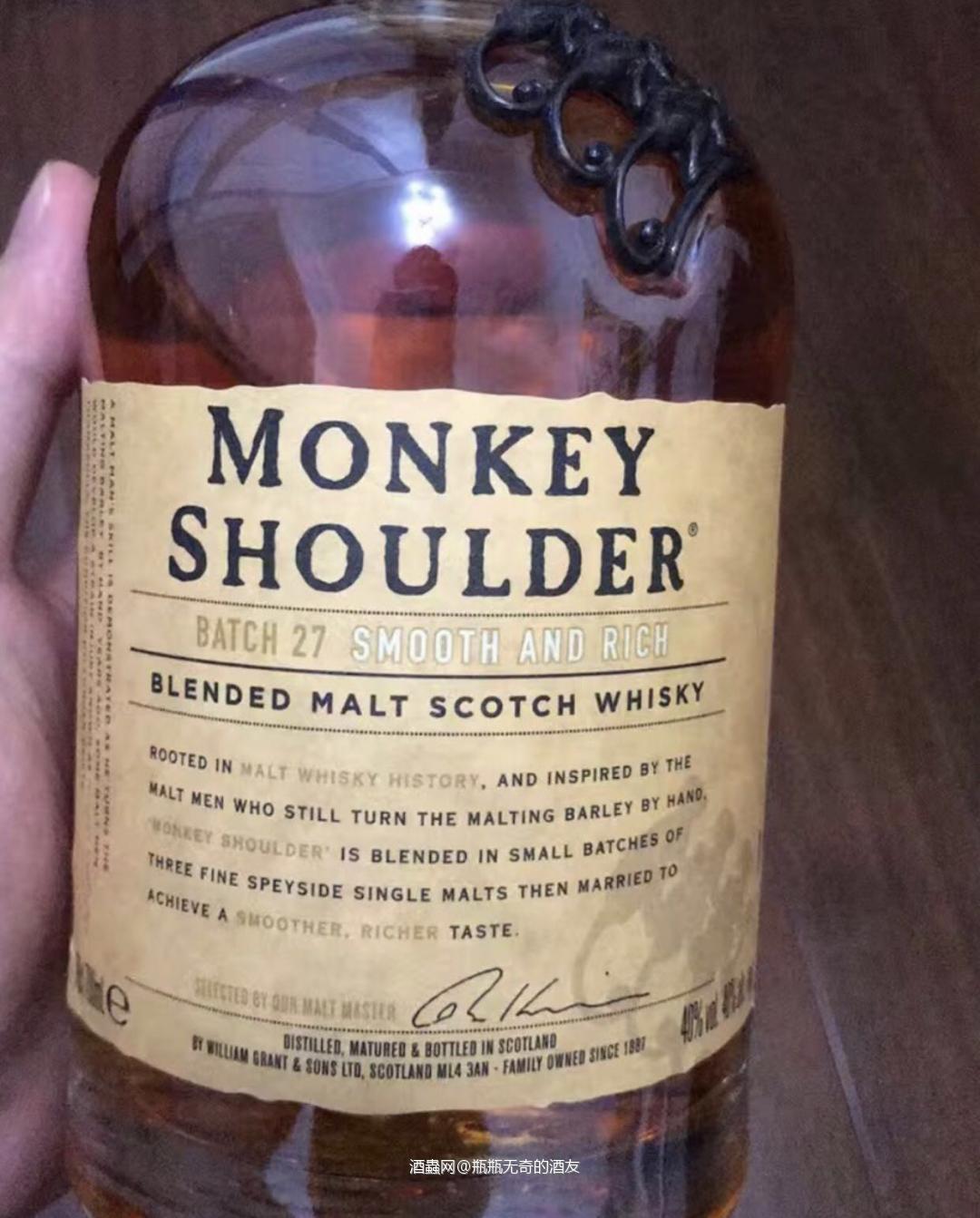 三只猴子调和威士忌。好喝,纯饮调酒都非常的棒的一款。属于格兰菲迪同个集团旗下的。150的好选择。