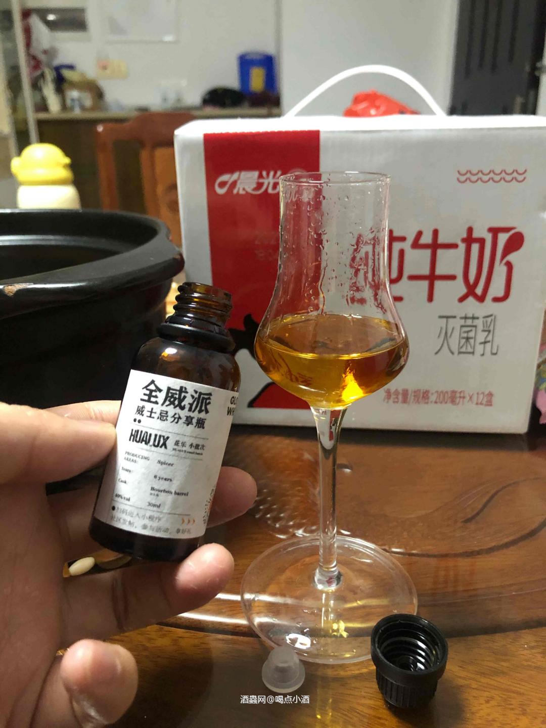第一次喝花乐的威士忌 这款花乐小批次由托明多首席酿酒师打…