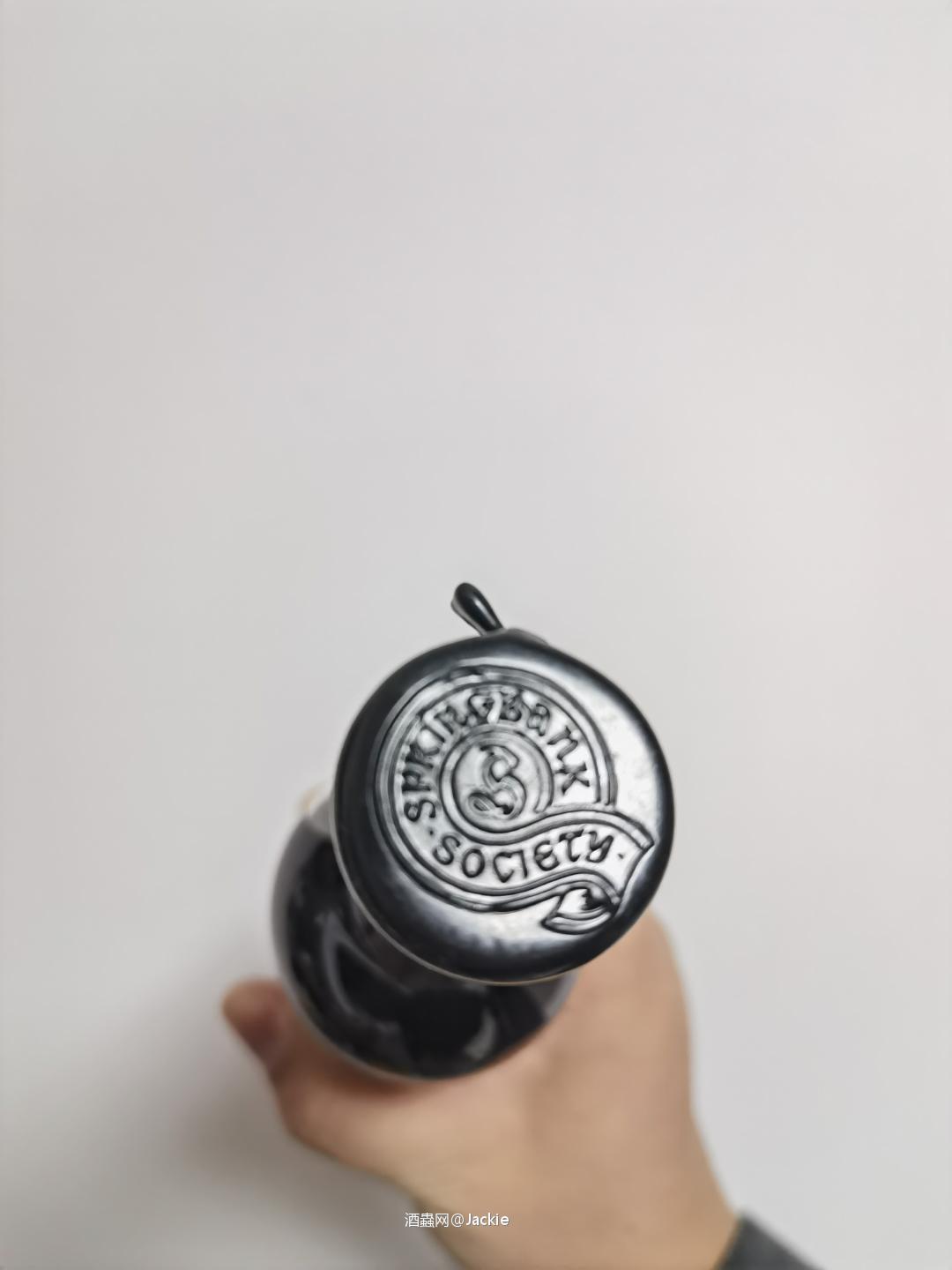 还蛮有仪式感的,漆印