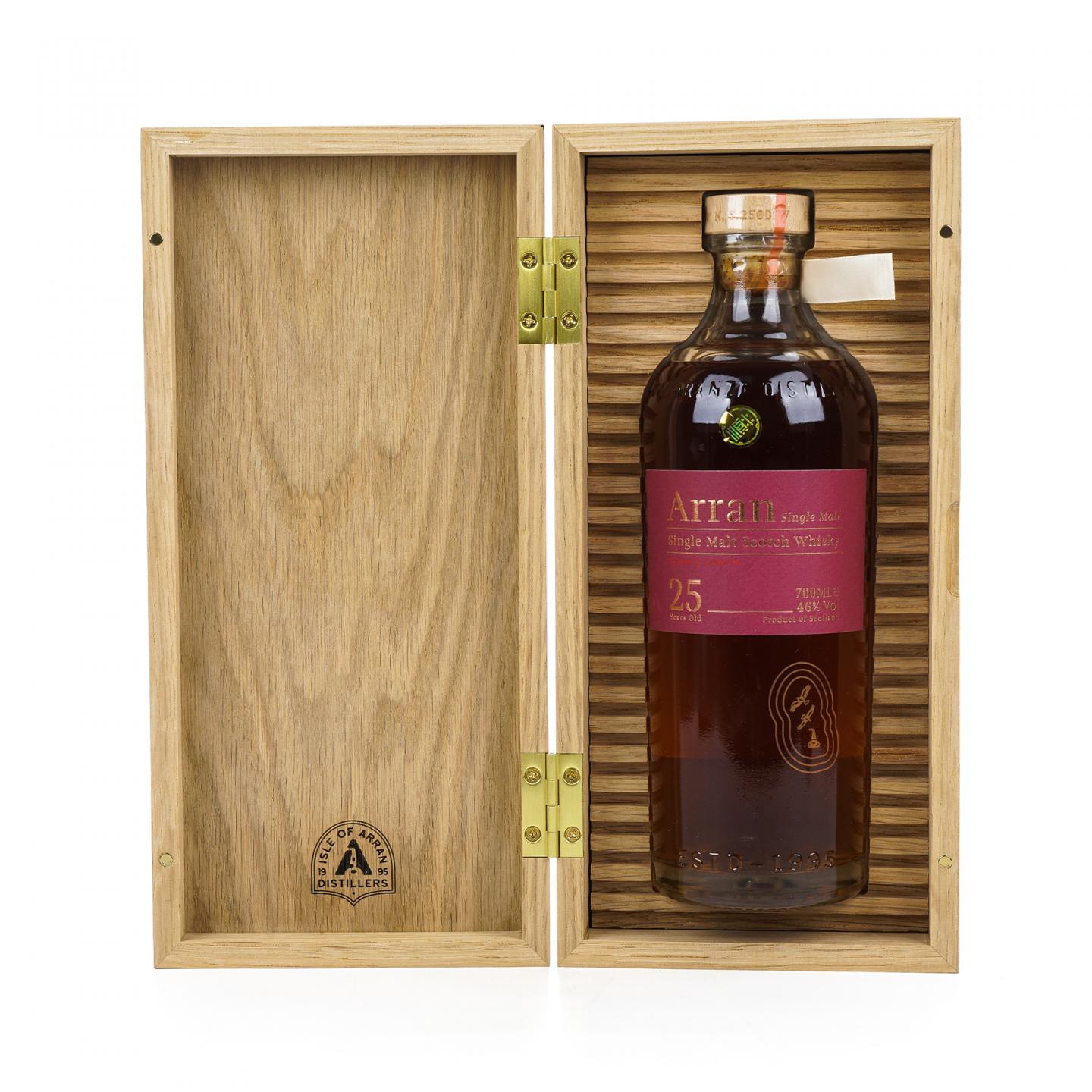 Arran 艾伦 25年 木盒 46%