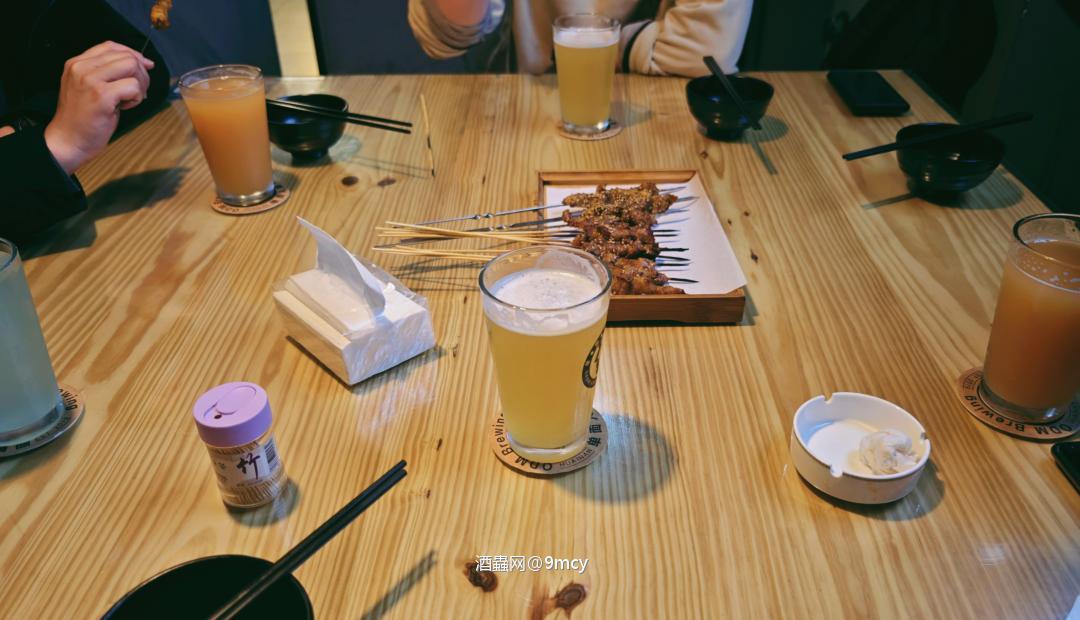 体验冬天喝精酿的快乐