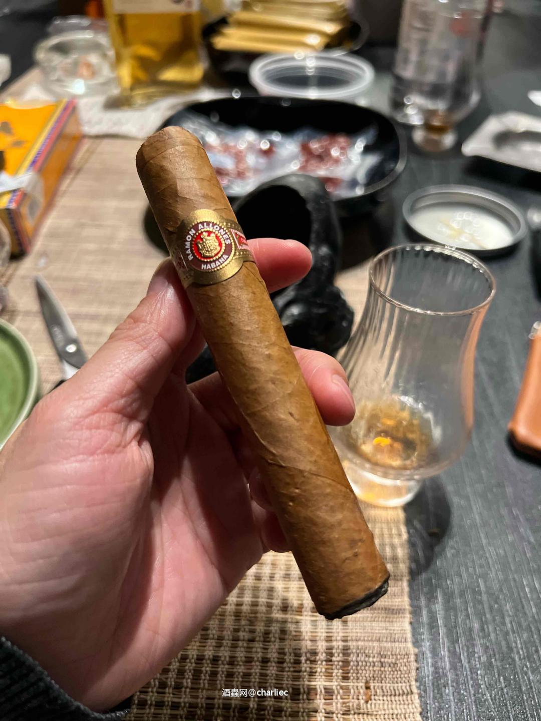 布克+雷蒙3号<img src='https://sdata.whiskyworm.com/xcxpics/emoji_1.png' class='emoji' />