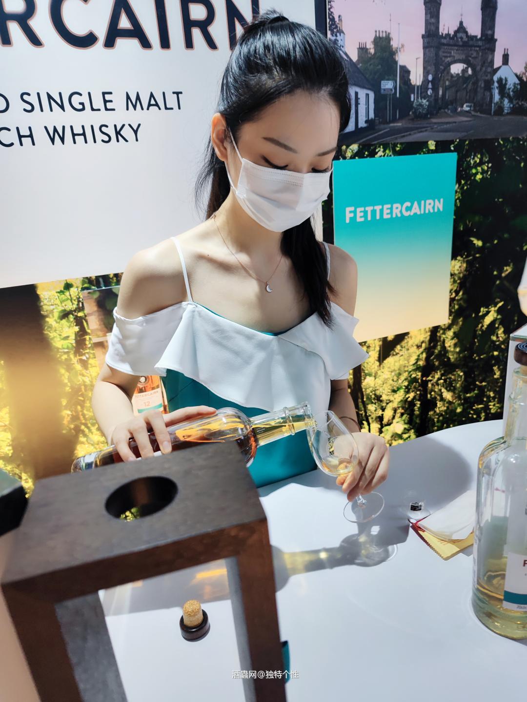 可爱小姐姐
