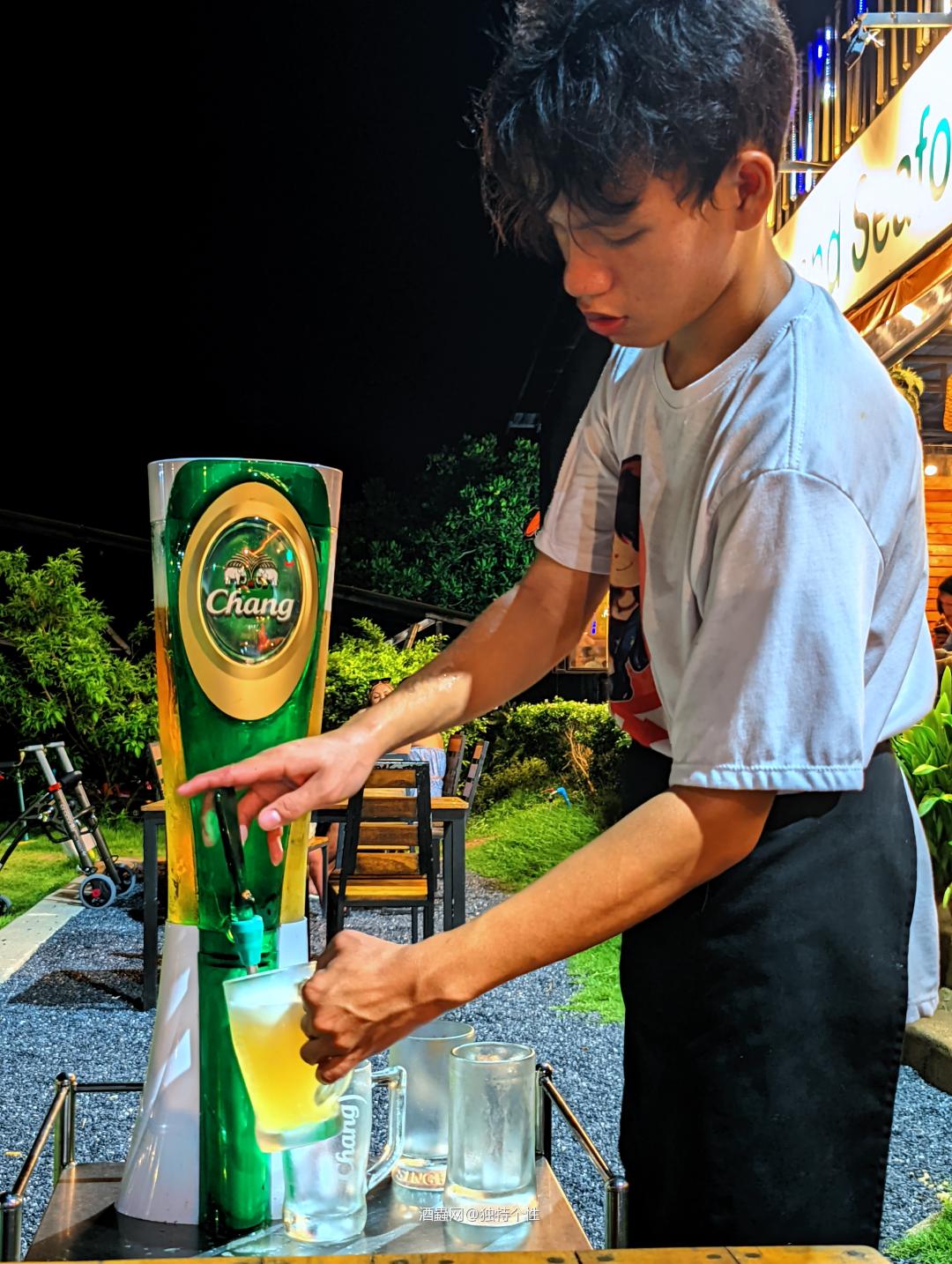 好大一桶