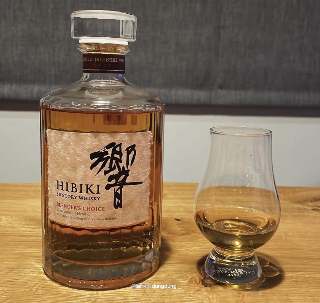 当初就为了这个瓶子买的，喝着不太值