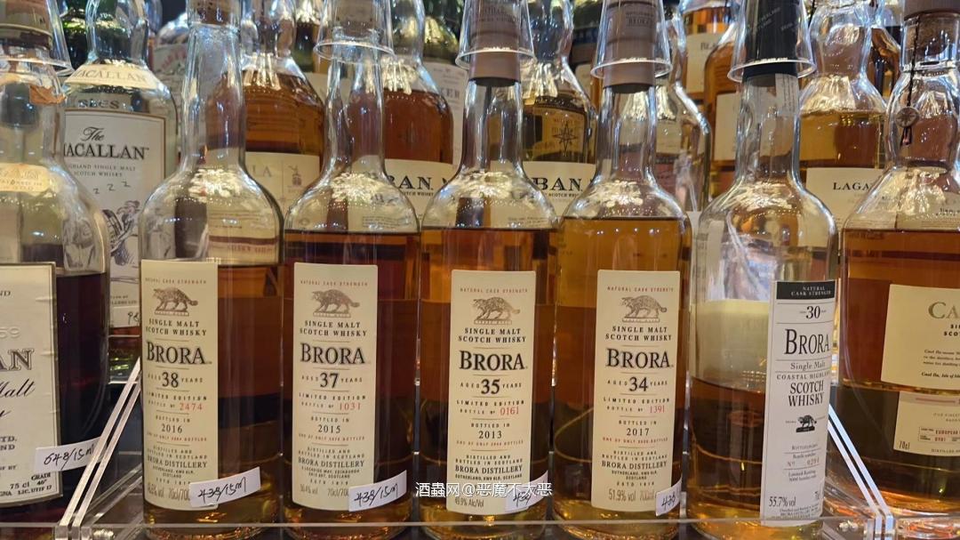 深夜里我又想念酒了