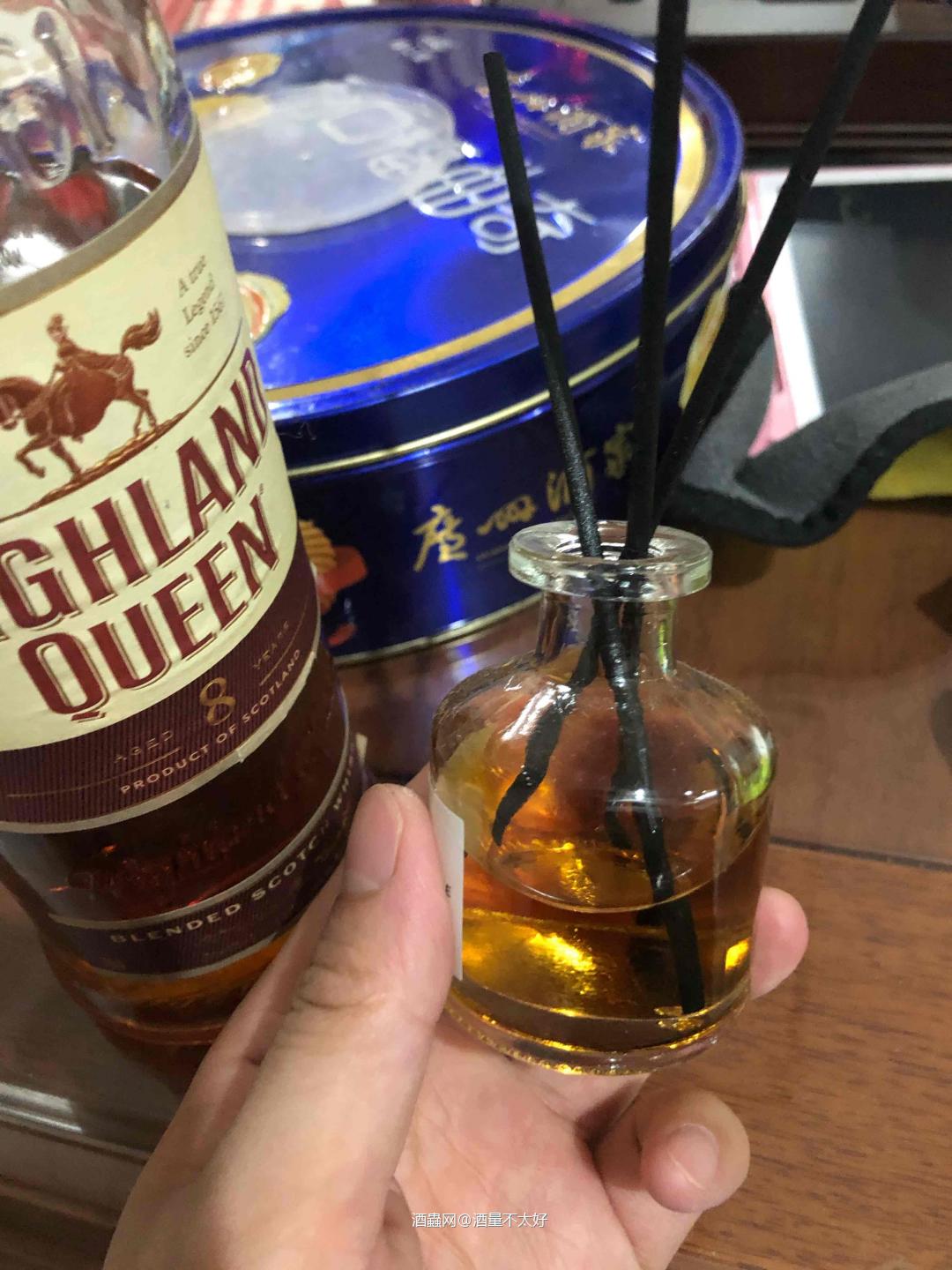 把家里喝不完的威士忌倒点出来做香薰