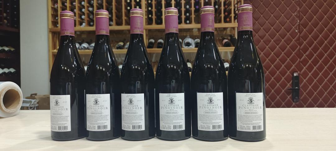 2018 Zoey Evian Classique Pinot Noir洲影经典黑皮诺干红 6支