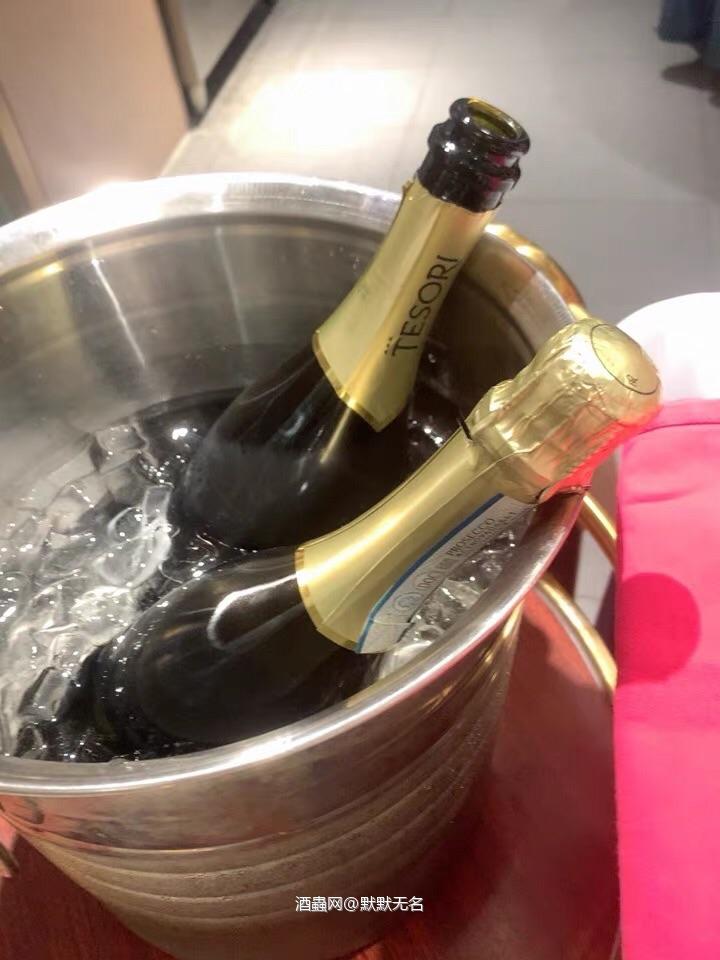 先冰镇2支喝起来